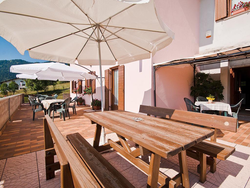 Albergo Alpino Da Tullio Avio Exterior photo