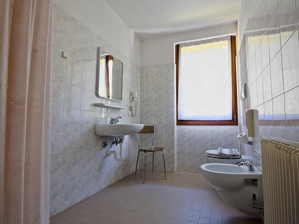 Albergo Alpino Da Tullio Avio Exterior photo